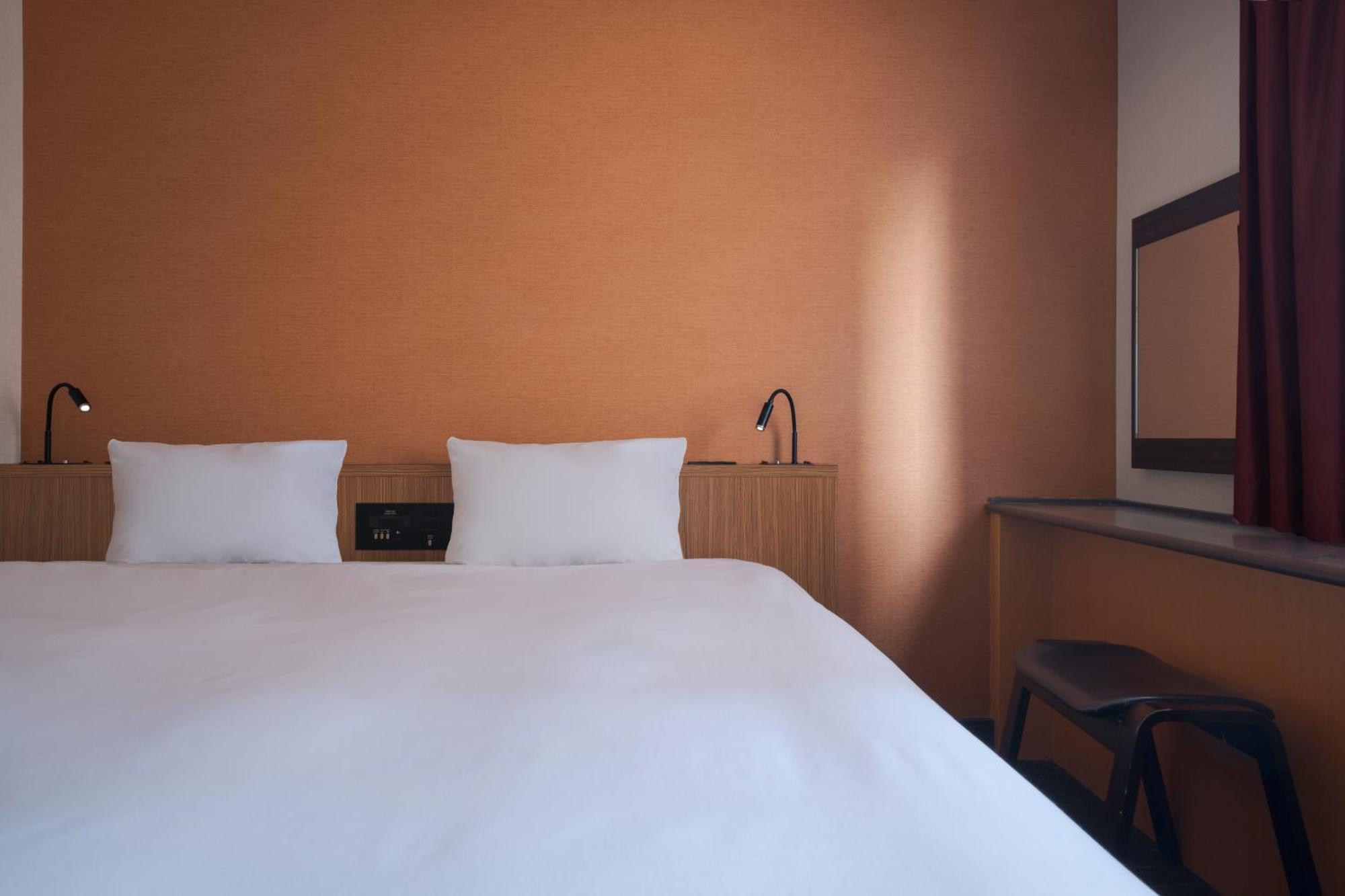 The B Nagoya Hotell Exteriör bild